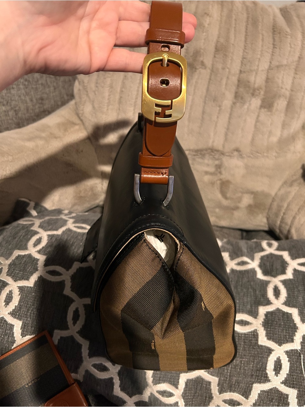 Fendi Pequin Silvana w/Wallet - Picture 11 of 17